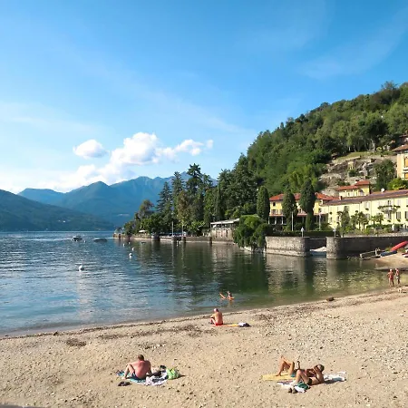 Apartment Del Sole-4 By Interhome Luino